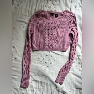 Cropped pink knit